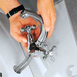 Установка и подключение встраемого смесителя